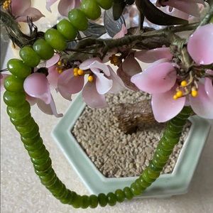 Vintage 513 CT green onyx earth mind necklace